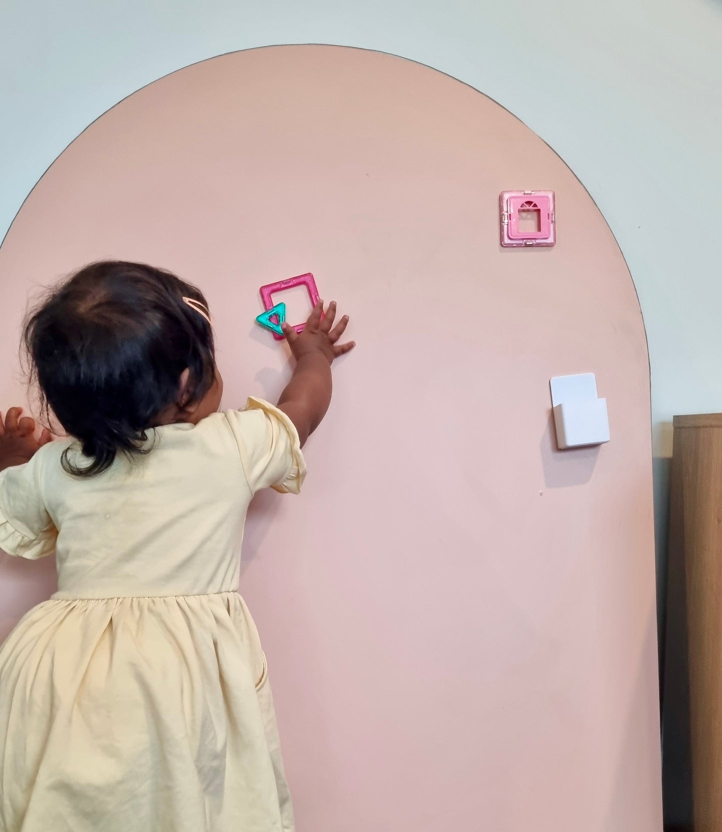 The Mag Playwall: Arch Magnetic Wall Decal